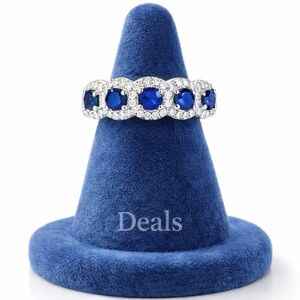 Elegant Blue and Silver Women's Ring